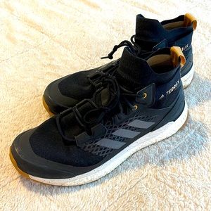 Adidas Terrex Free Hiker Primeblue High Top Size 12 Used